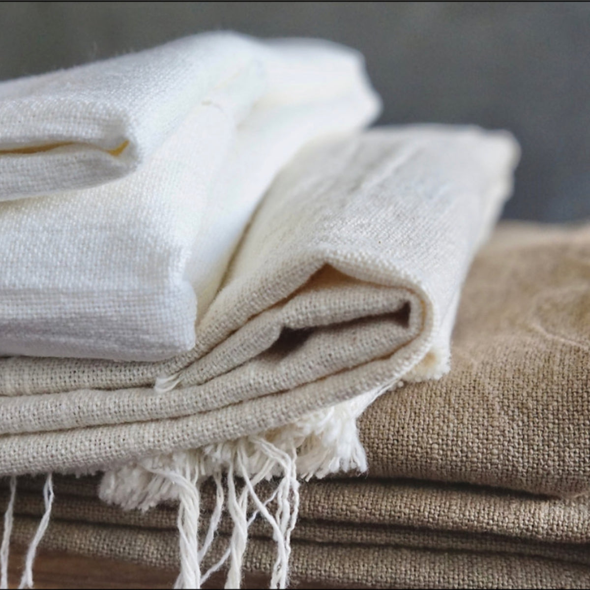 Deals/Second Quality/Closeouts